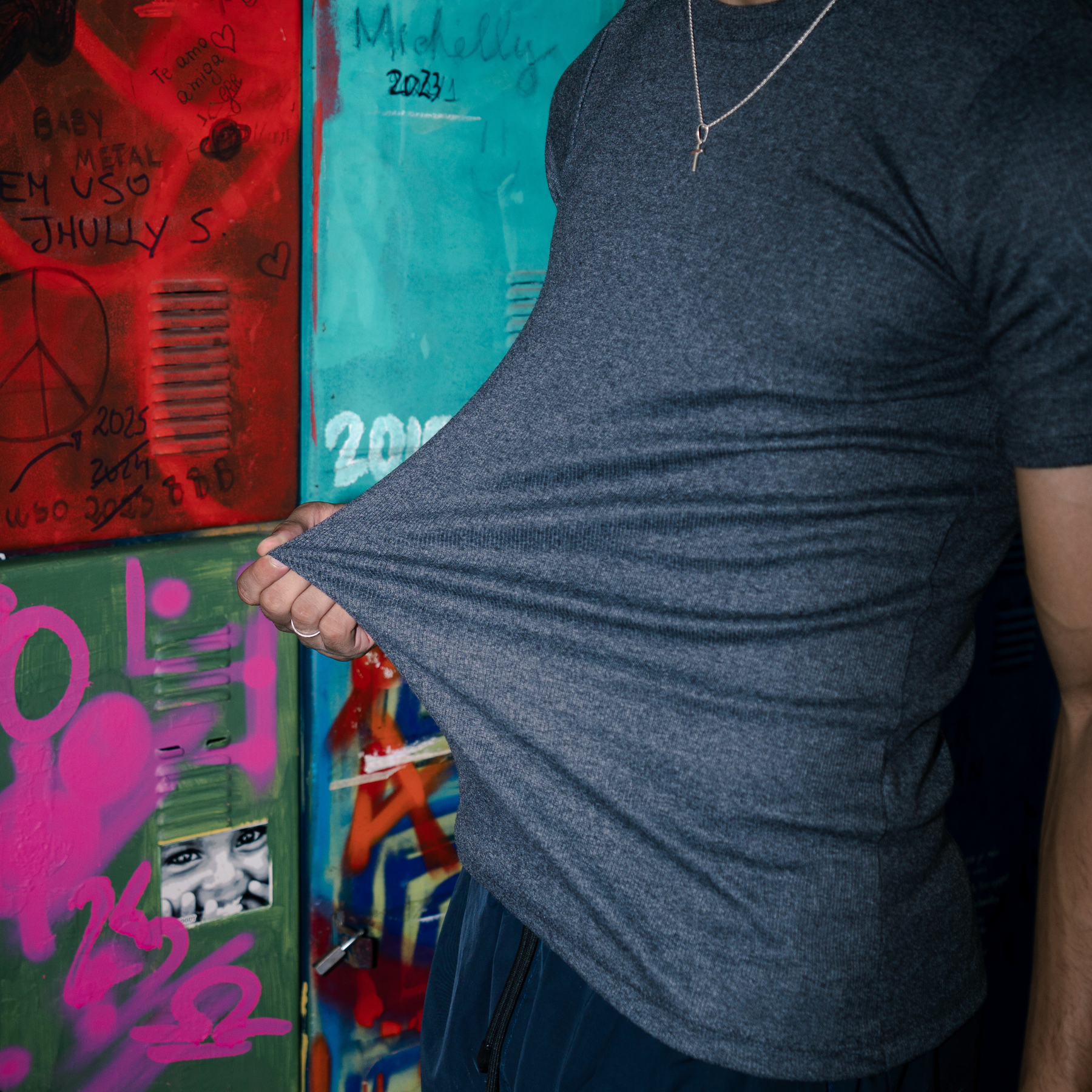 Camiseta Canelada Slim Cinza Escuro